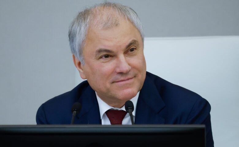 Вячеслав Володин поздравил российских выпускников