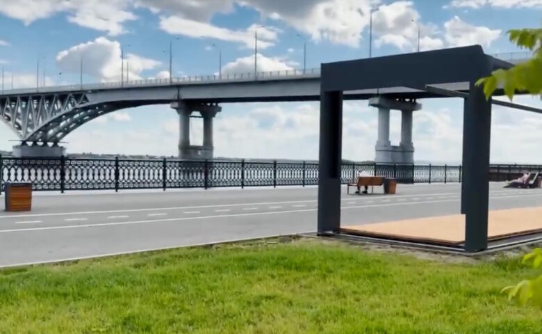 Две недели до завершения строительства саратовской набережной