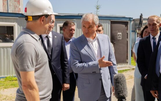 Володин посетил саратовский долгострой – Театр оперы и балета