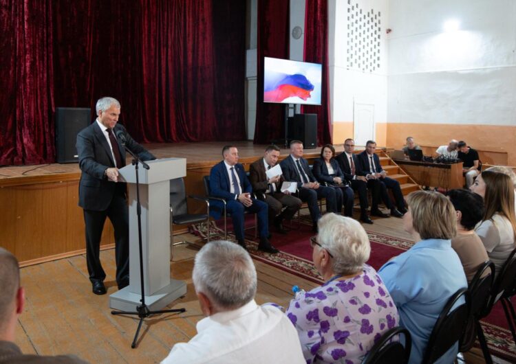 Володин в Красном Куте: БУДЕМ ВМЕСТЕ РЕШАТЬ ПРОБЛЕМЫ